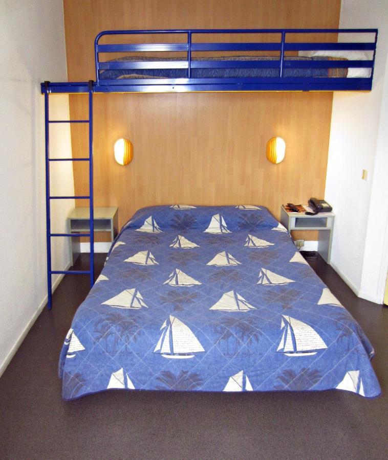 Hotel Noctuel Blois Sud Saint-Gervais-la-Forêt Room photo